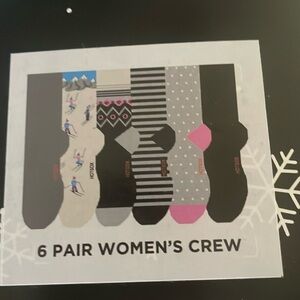 6 pair women’s crew